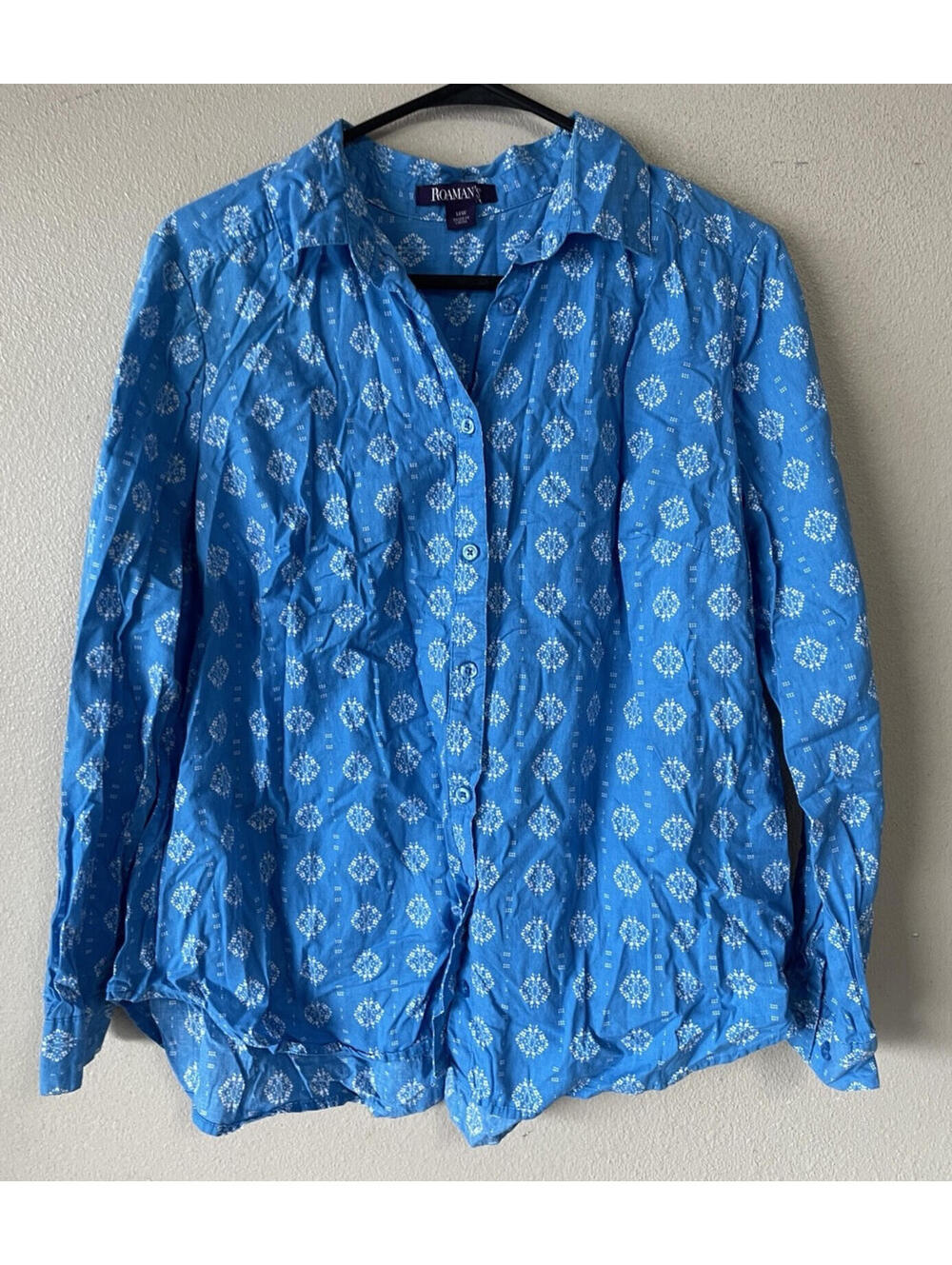 Roamans 14w Blue Button Long Sleeve Geometric